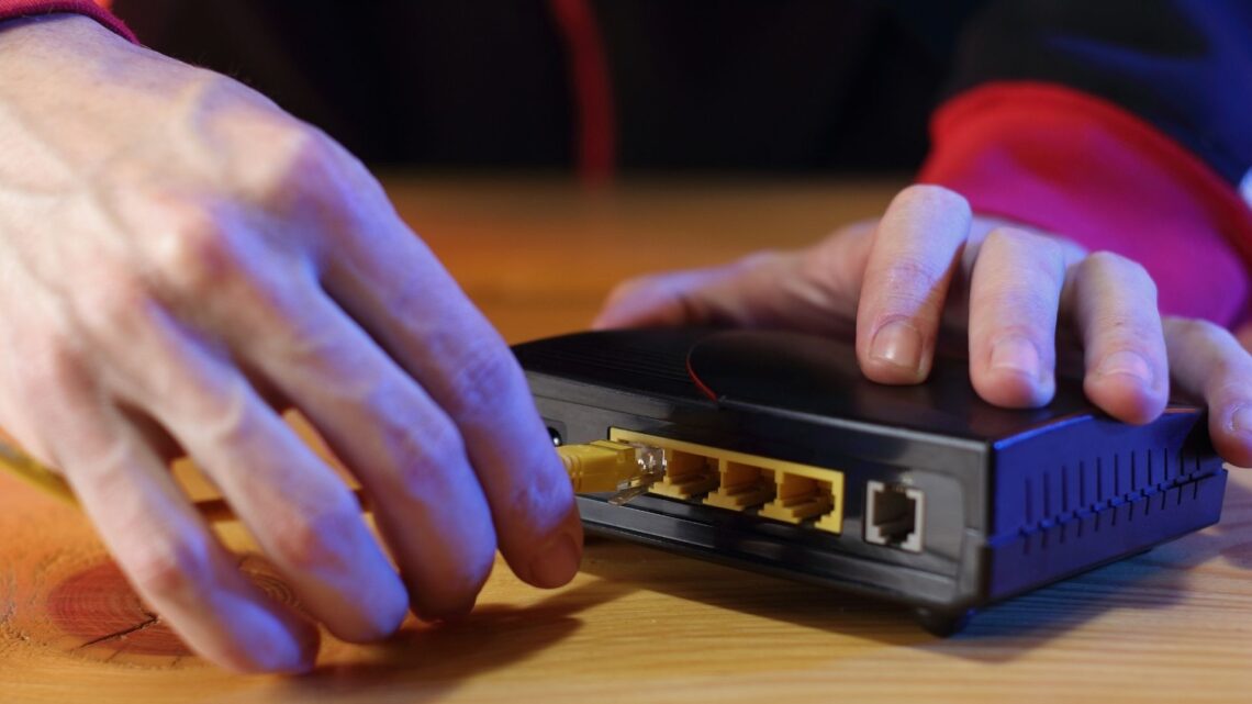 Adiós al ADSL: continúa el apagón tecnológico en favor de la fibra óptica