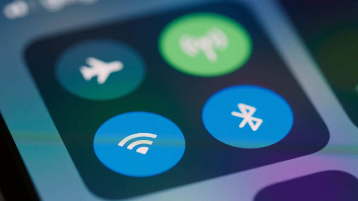 Diseño e instalación de redes WiFi para hoteles y empresas